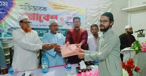 জকিগঞ্জ জামেয়া ইসলামিয়ায় অভিভাবক সমাবেশ ও কৃতি শিক্ষার্থী সংবর্ধনা অনুষ্ঠিত